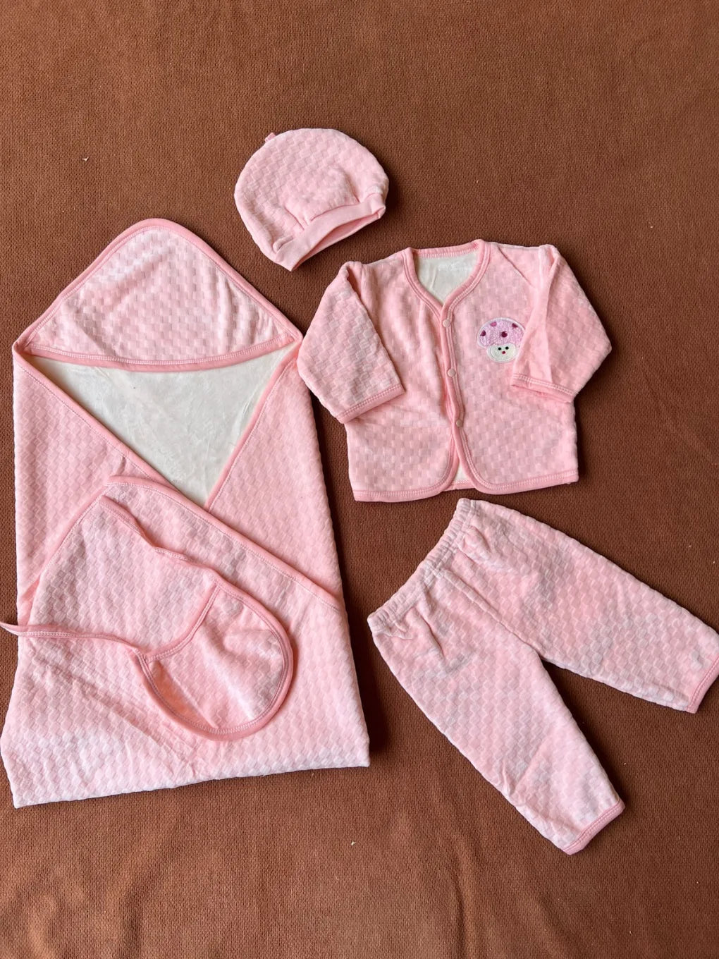5 Piece Winter Velvet Newborn Baby Starter Set (Light Pink)