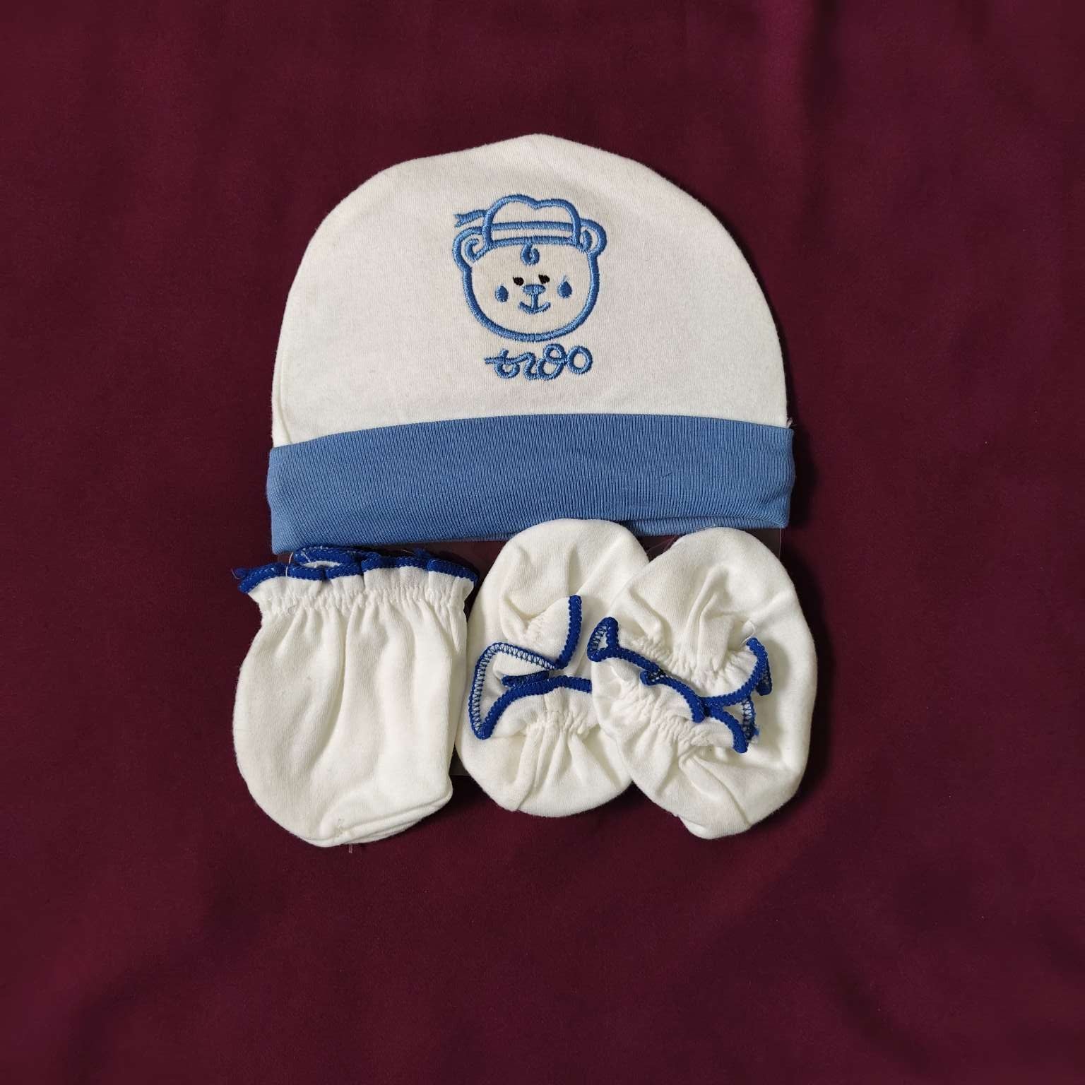 pack of 1 cap, mittens and booties (1)