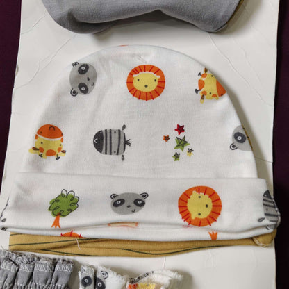 Pack of 3 caps and 3 pairs of mittens