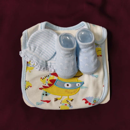 pack of bib, mittens and bib (15)