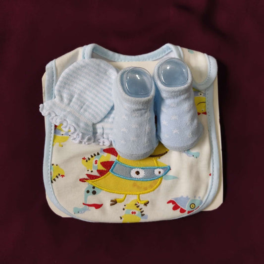 pack of bib, mittens and bib (15)