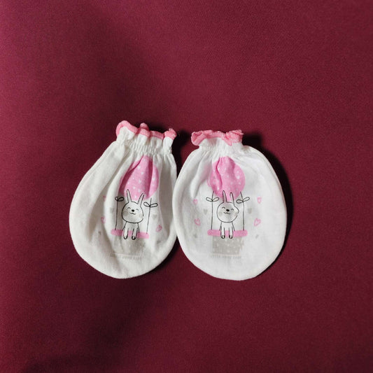 Newborn Baby Mittens – Soft Cotton Pair (0 to 3 Months)